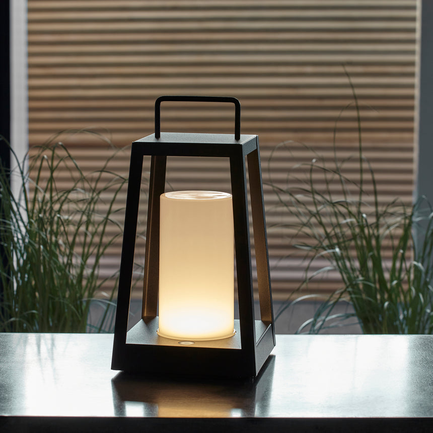 Tallow Rechargeable Table Lamp