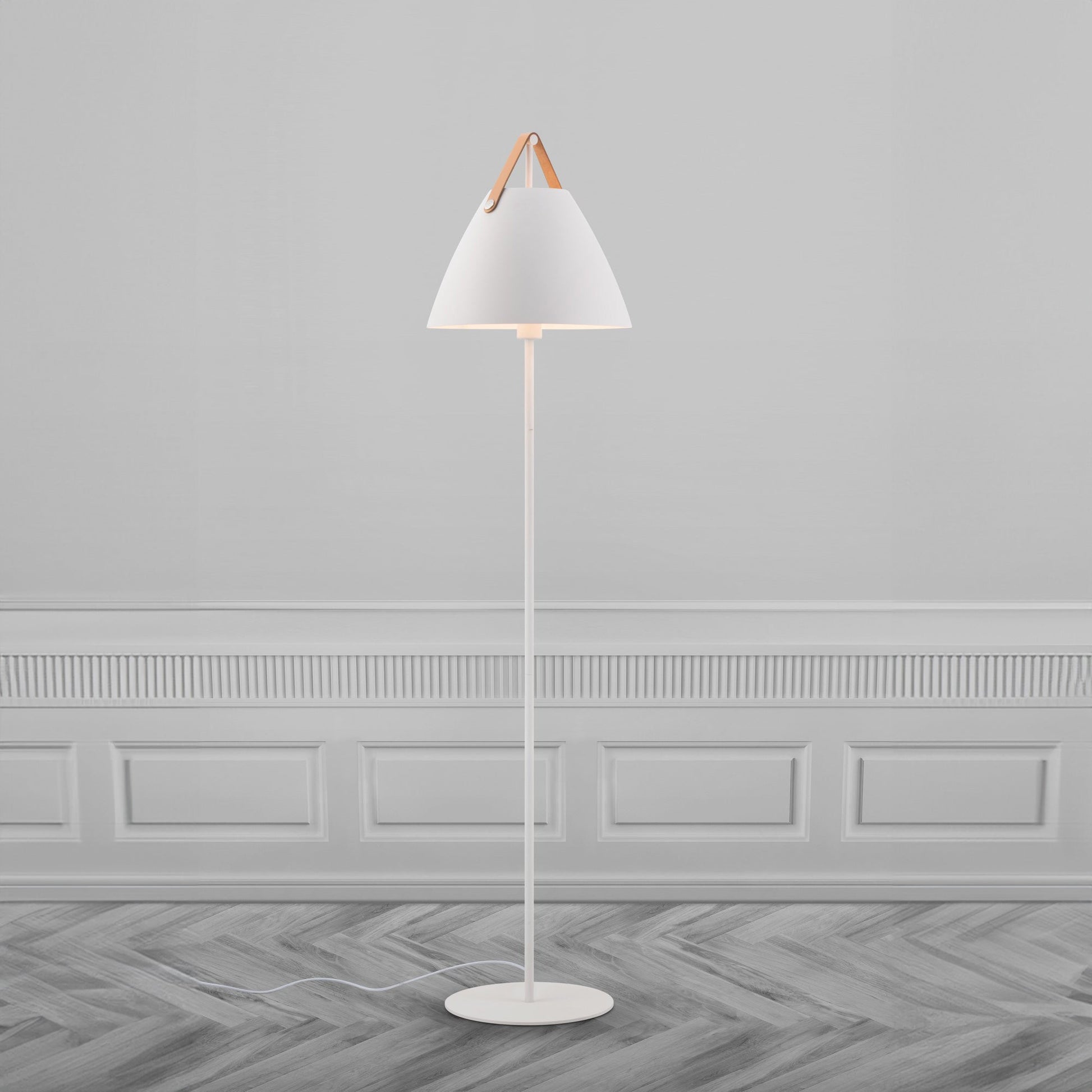 Strap Floor Lamp