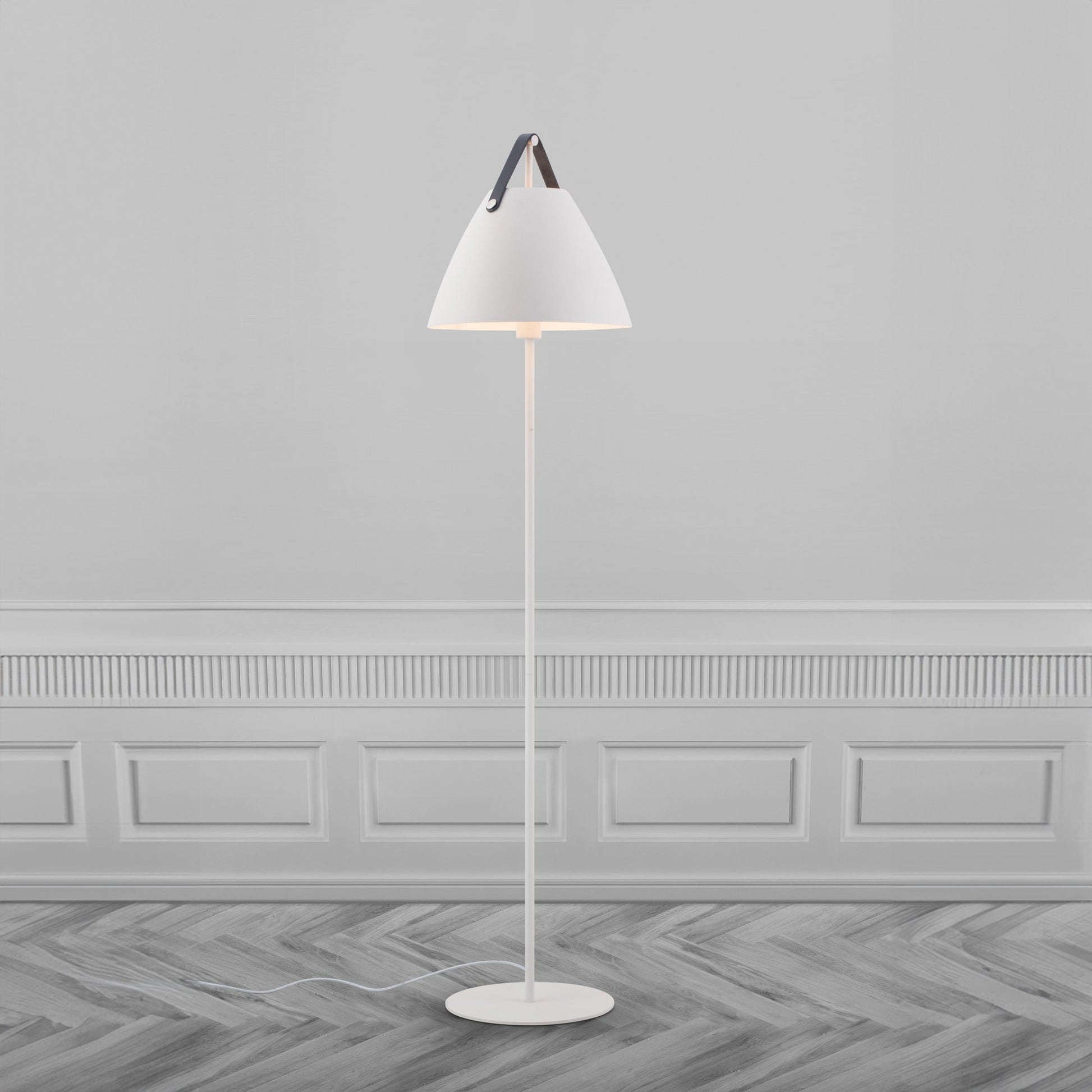 Strap Floor Lamp