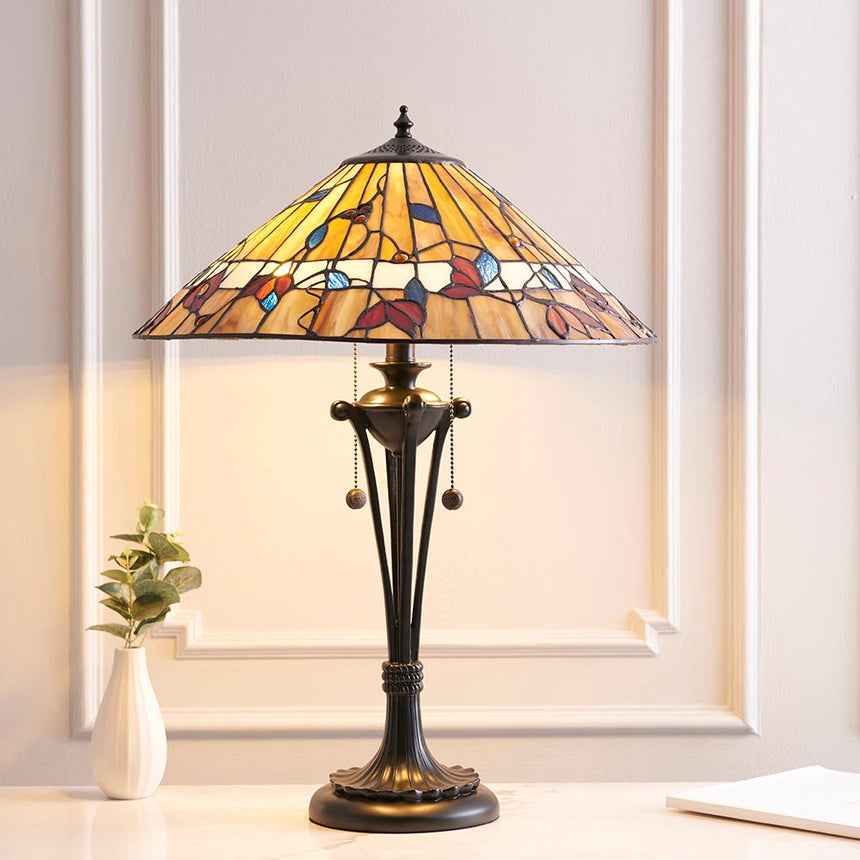 Bernwood Medium Tiffany Table Lamp