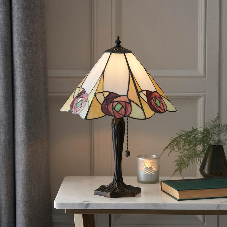 Ingram Medium Tiffany Table Lamp