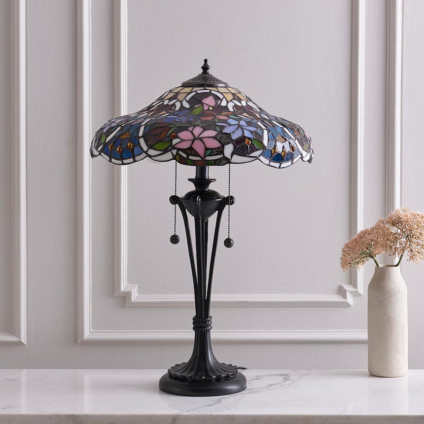 Sullivan Medium Tiffany Table Lamp