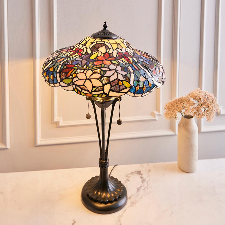 Sullivan Medium Tiffany Table Lamp