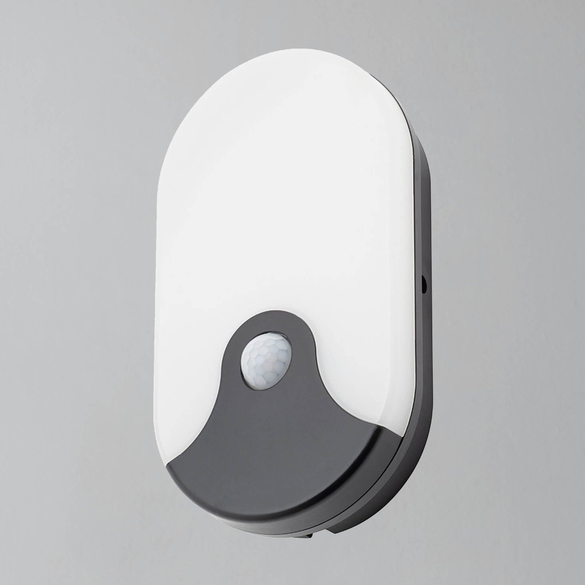 Lampsy 15w Oval LED Bulkhead PIR IP65 Black - -Lampsy