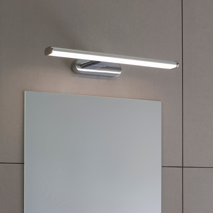 Moda Bathroom Wall Light, Chrome