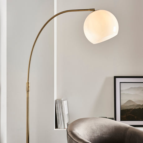 Otto Floor Lamp