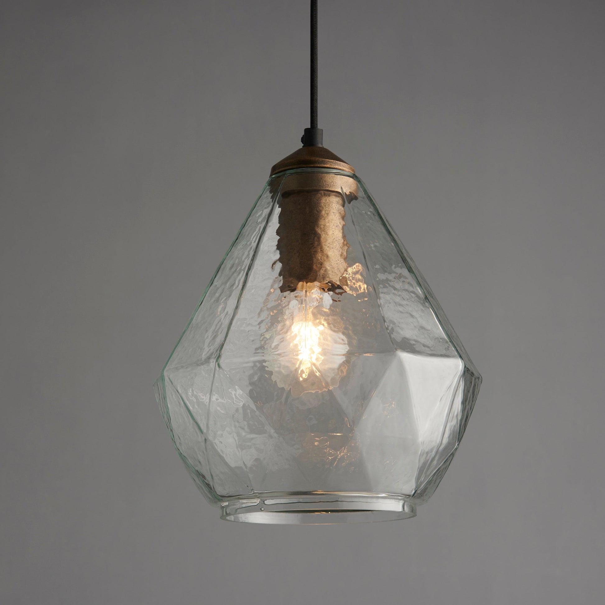 Ebbe Pendant Light