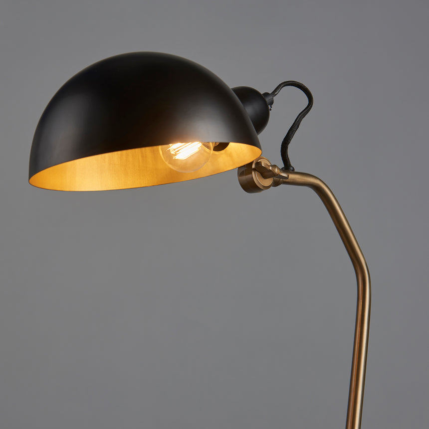 Largo Desk Lamp