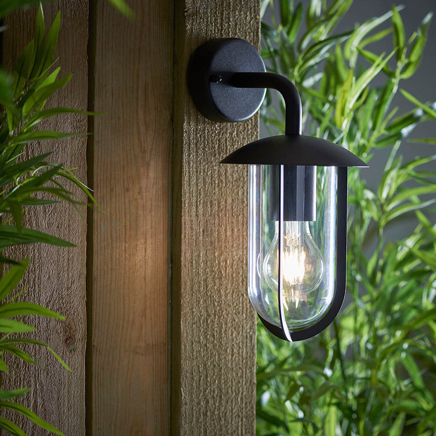 Quinn Outdoor Wall Light