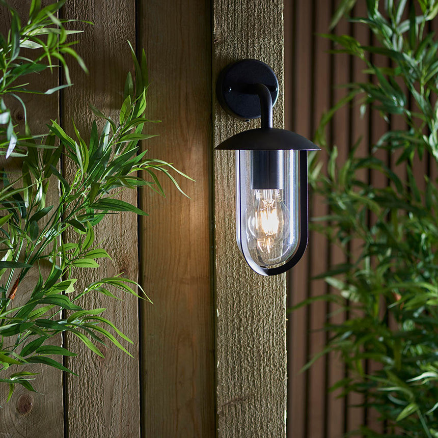 Quinn Outdoor Wall Light