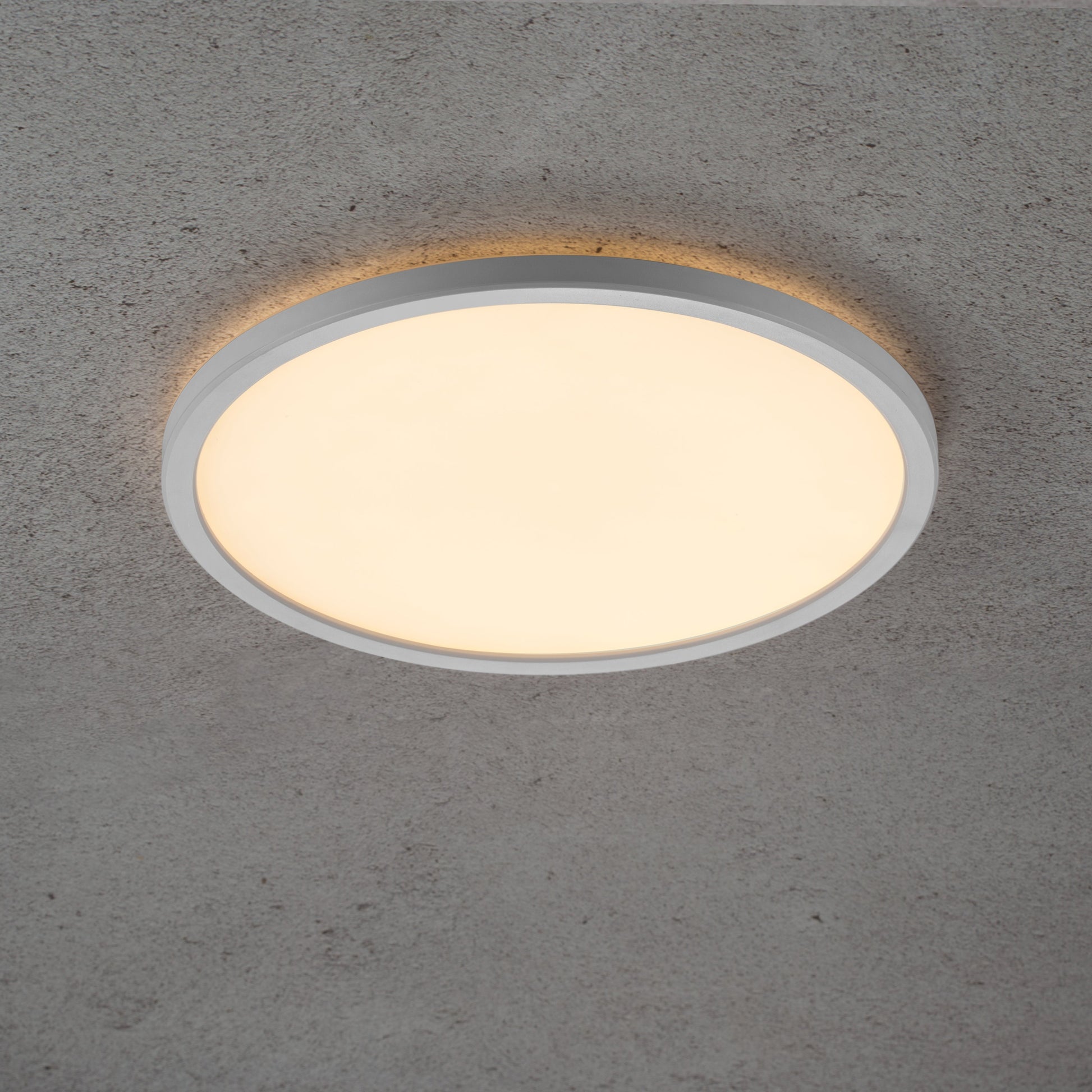 Oja 29 LED MoodMaker Ceiling Light, White