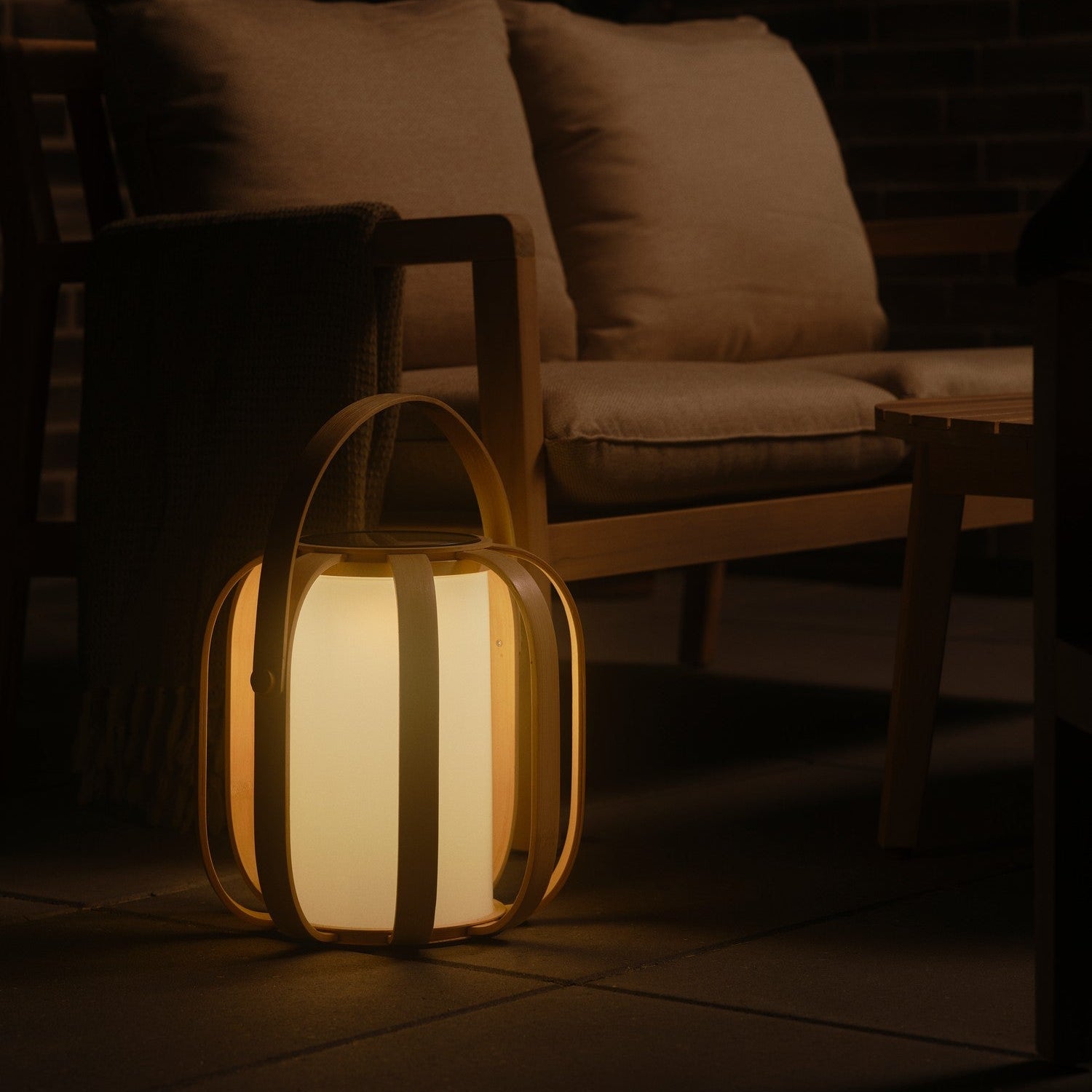 Bob Rechargeable Solar Lamp