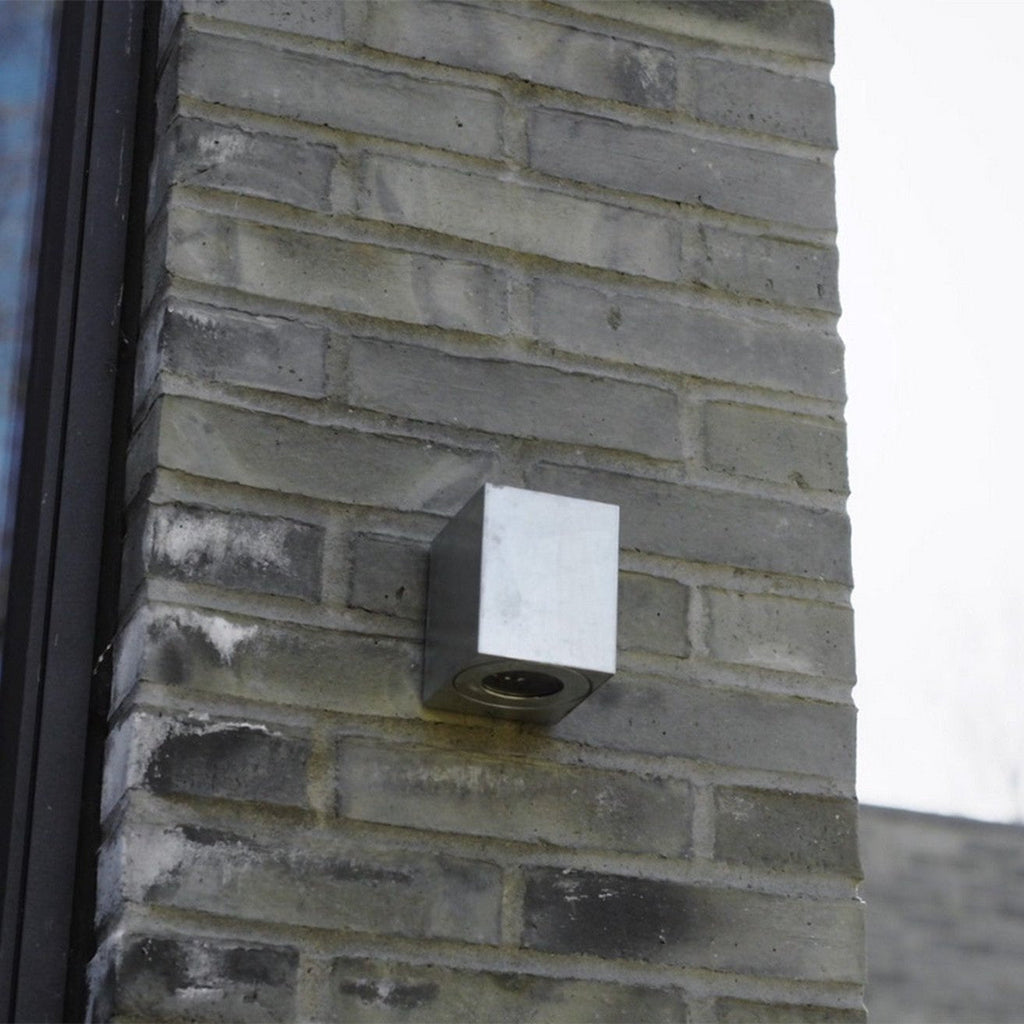 Canto Kubi 2 LED Wall Light, Galvanised