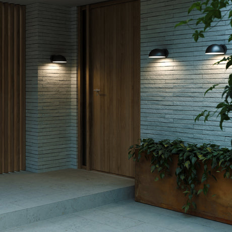 Clarso Outdoor Wall Light