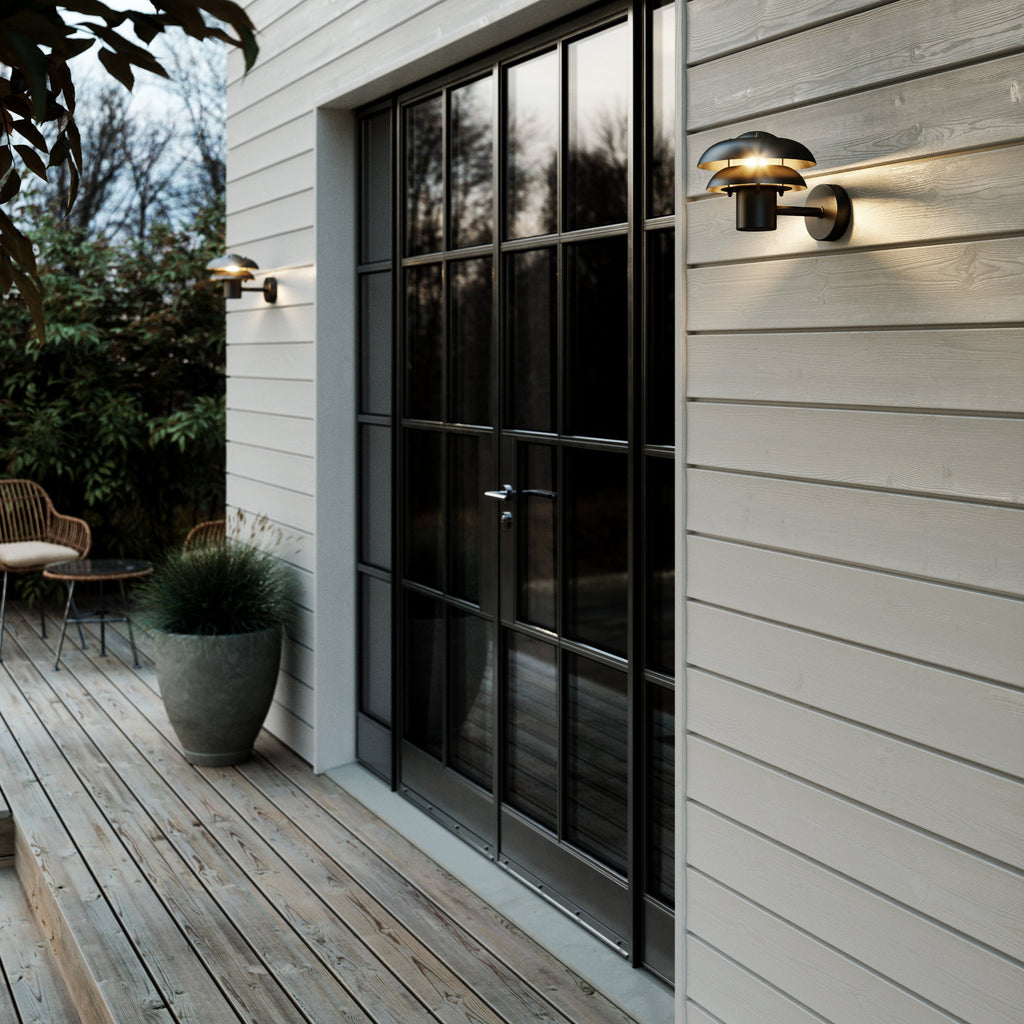 Kurnos 20 Wall Light, Black