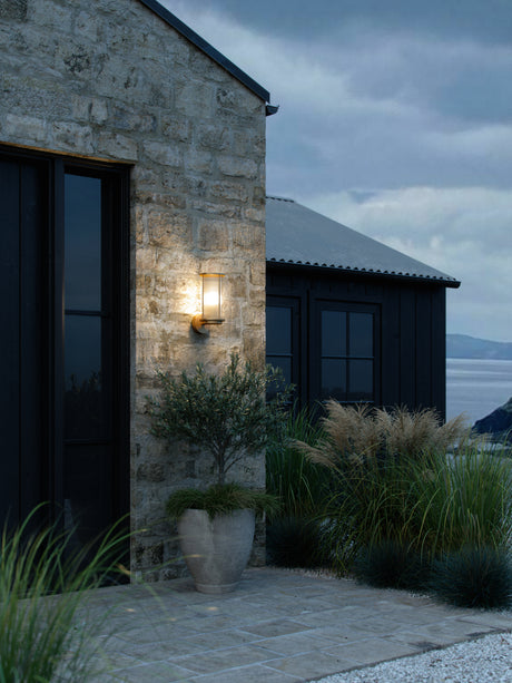 Linton Outdoor Wall Light