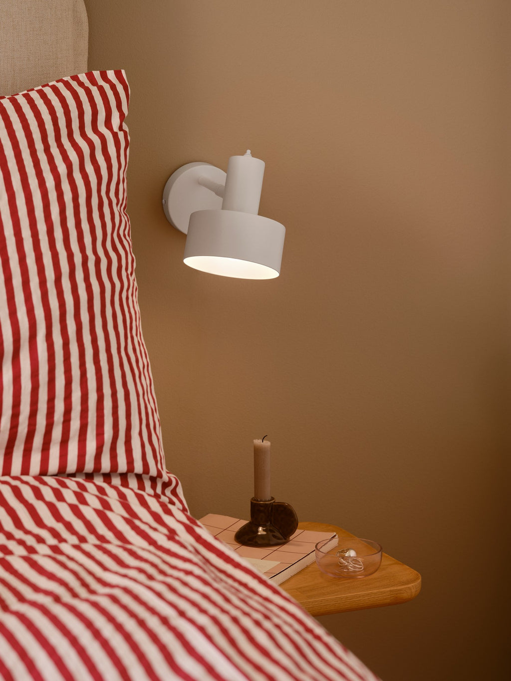 Matis Wall Light