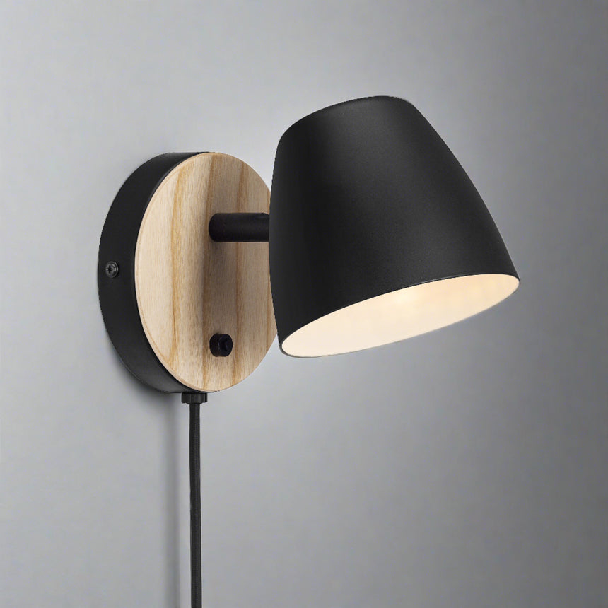 Theo Wall Light, Wood/Black