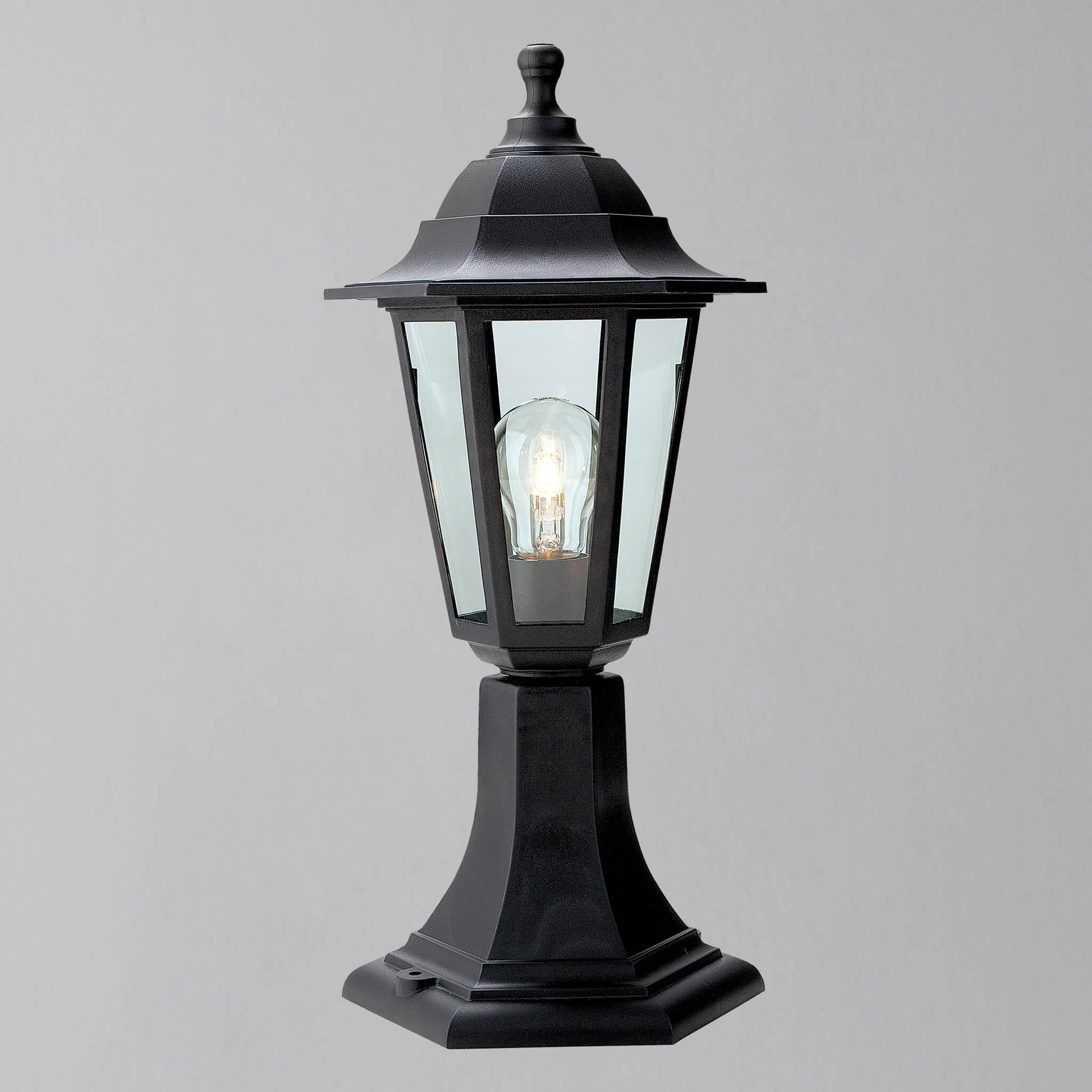 Windsor Pillar Lantern