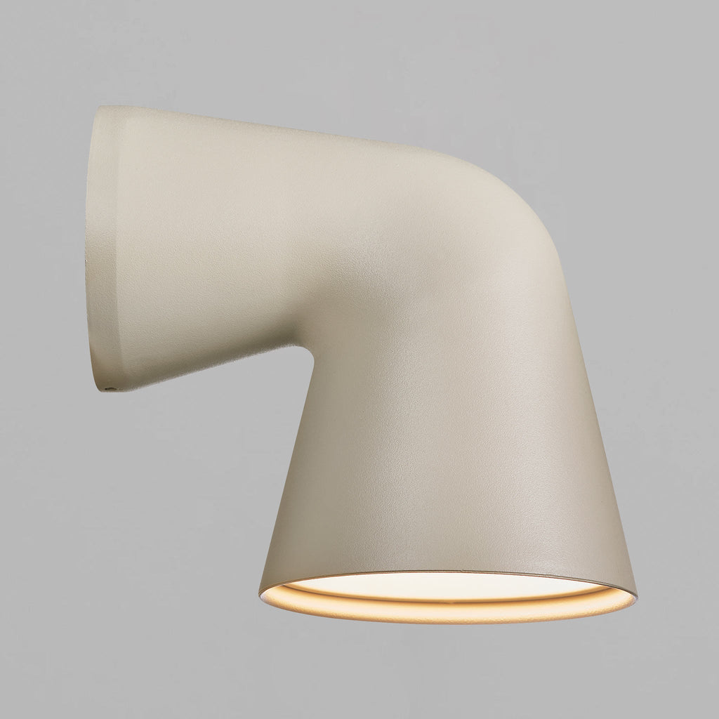 Front Single Outdoor Wall Light