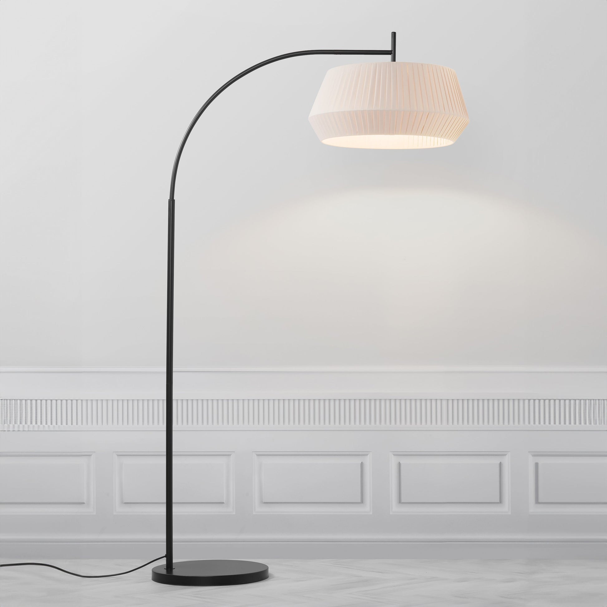 Dicte Floor Lamp
