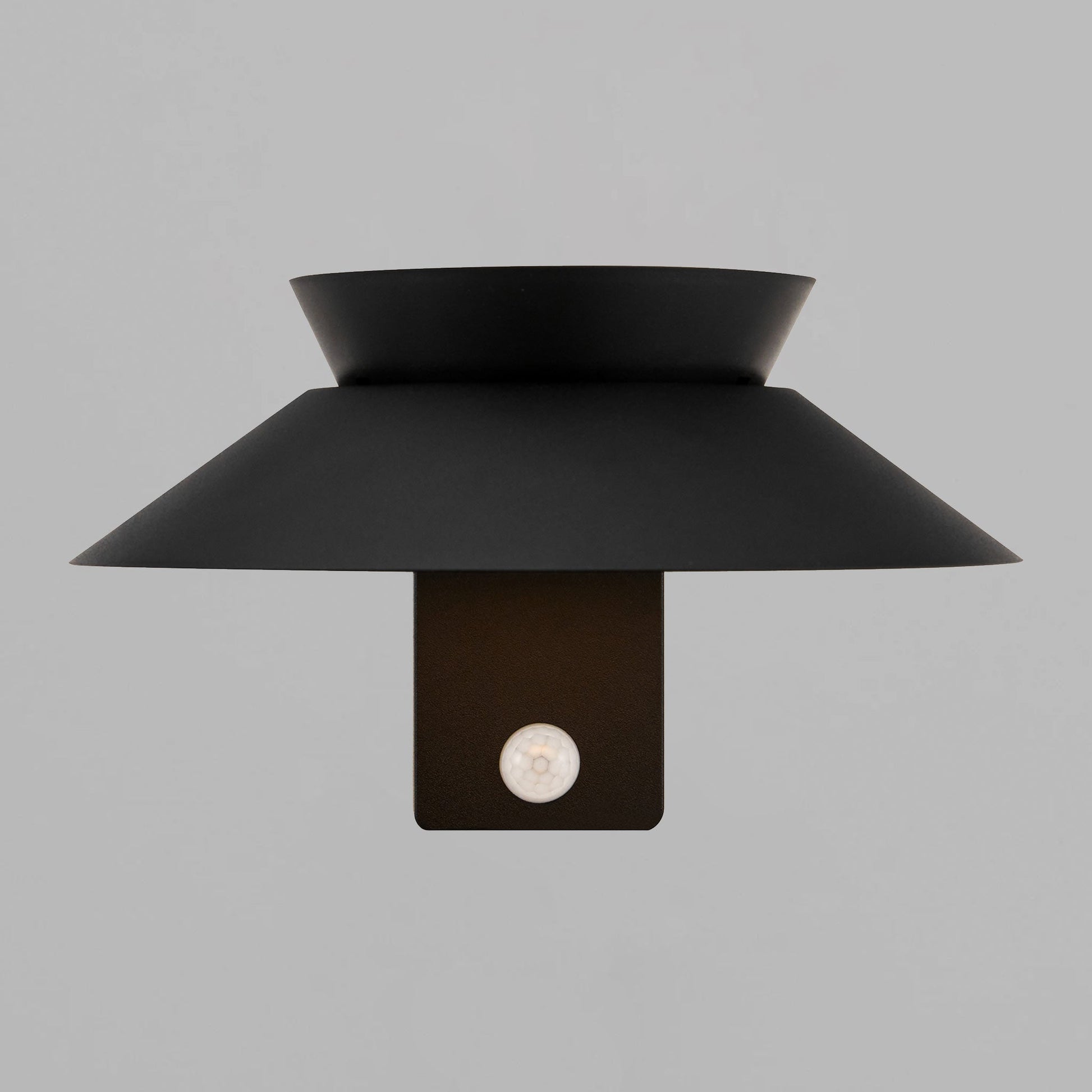 Justina Solar Wall Light