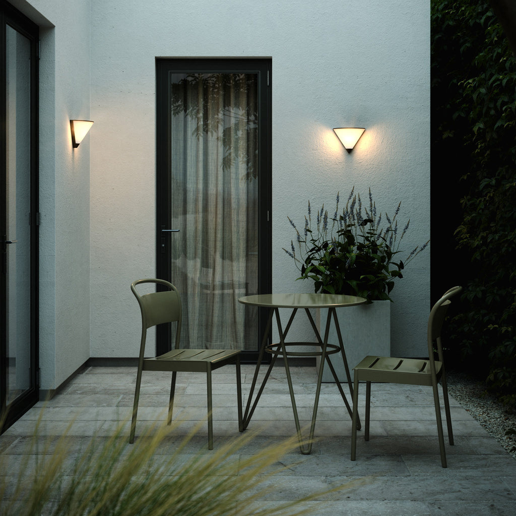 Noorstad Wall Light, Black