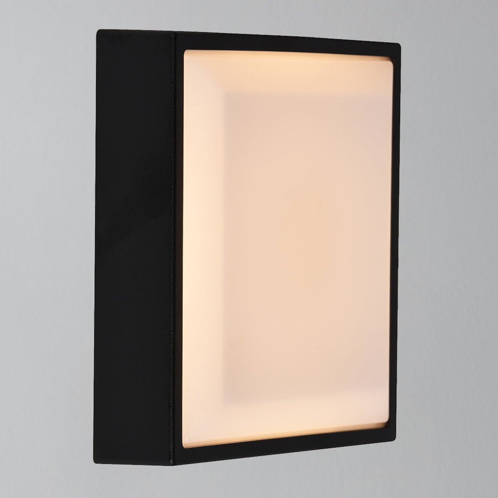 Oliver Square LED Outdoor Light