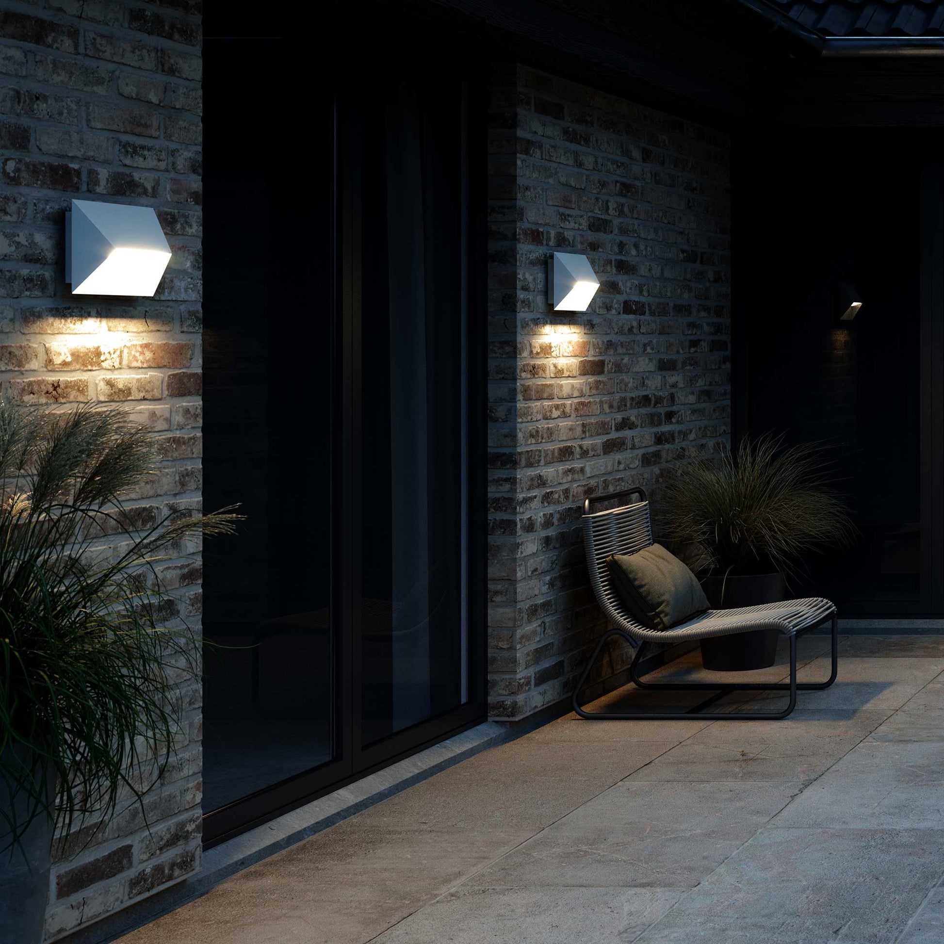 Pontio 15 Outdoor Wall Light