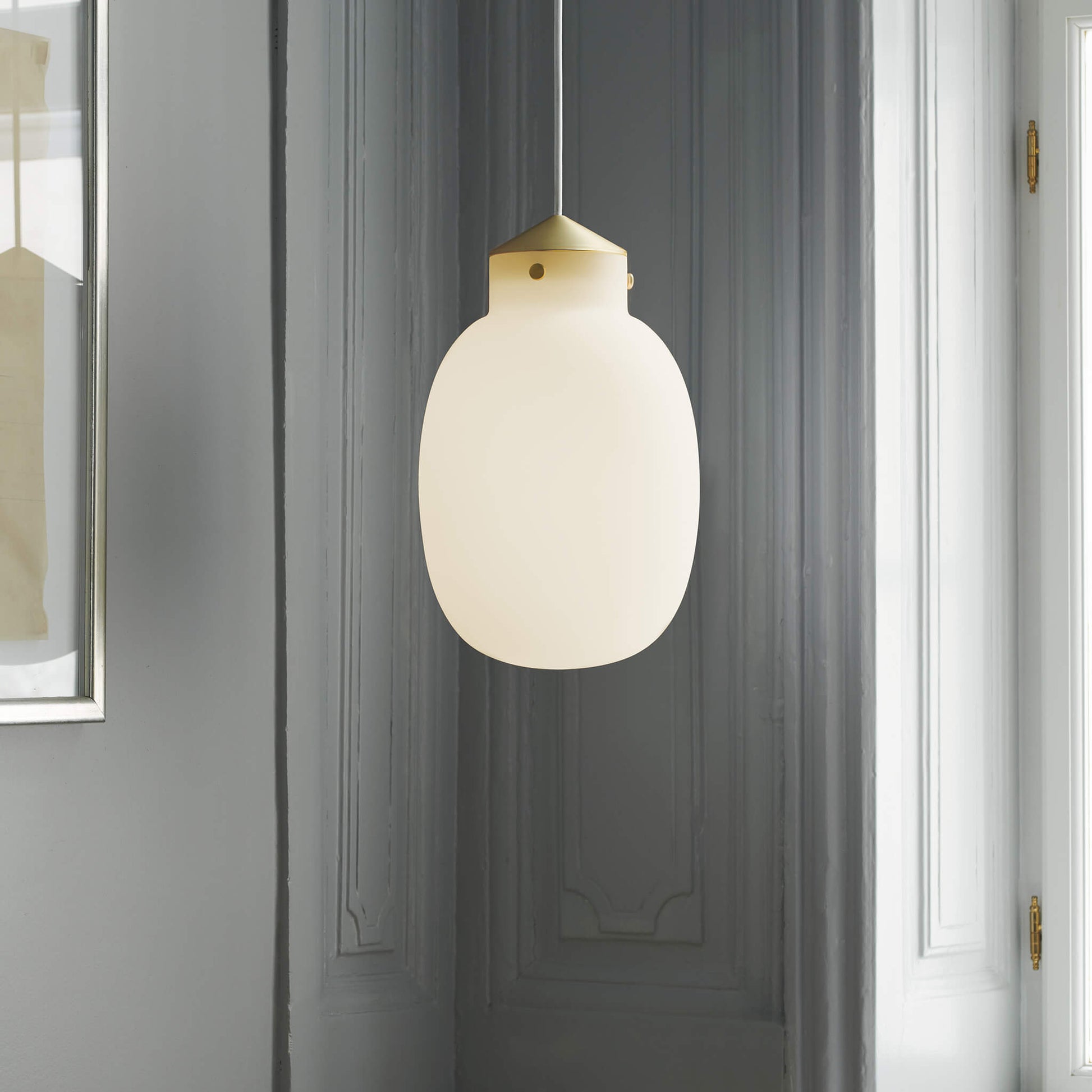Raito 22 Oval Pendant Light
