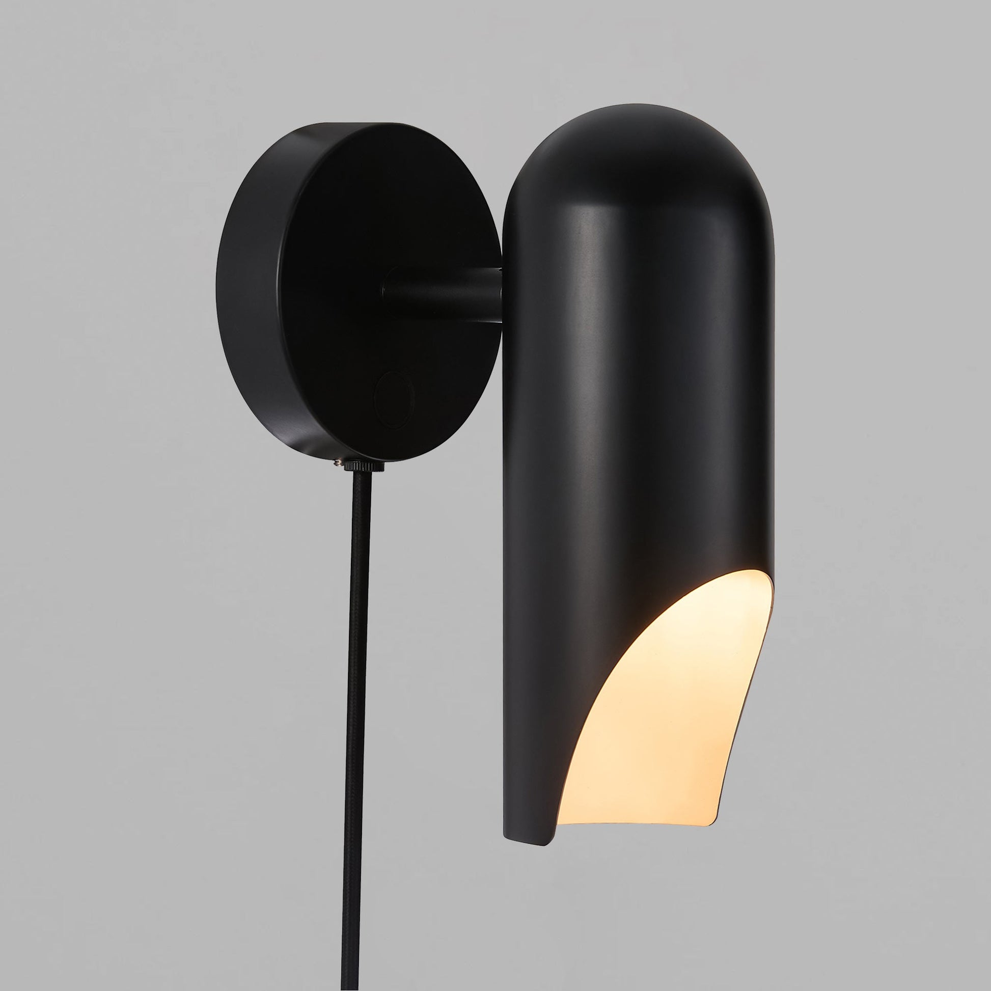 Rochelle Wall Light, Black