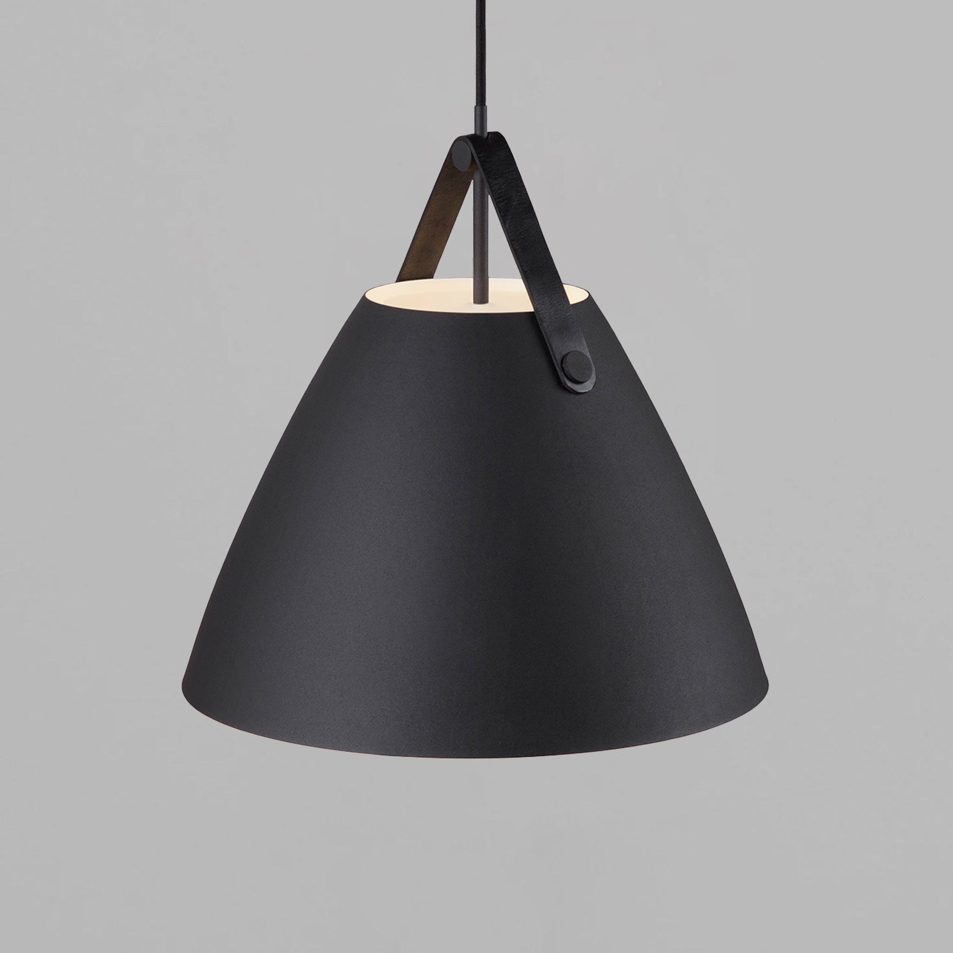 Strap 36 Pendant Light