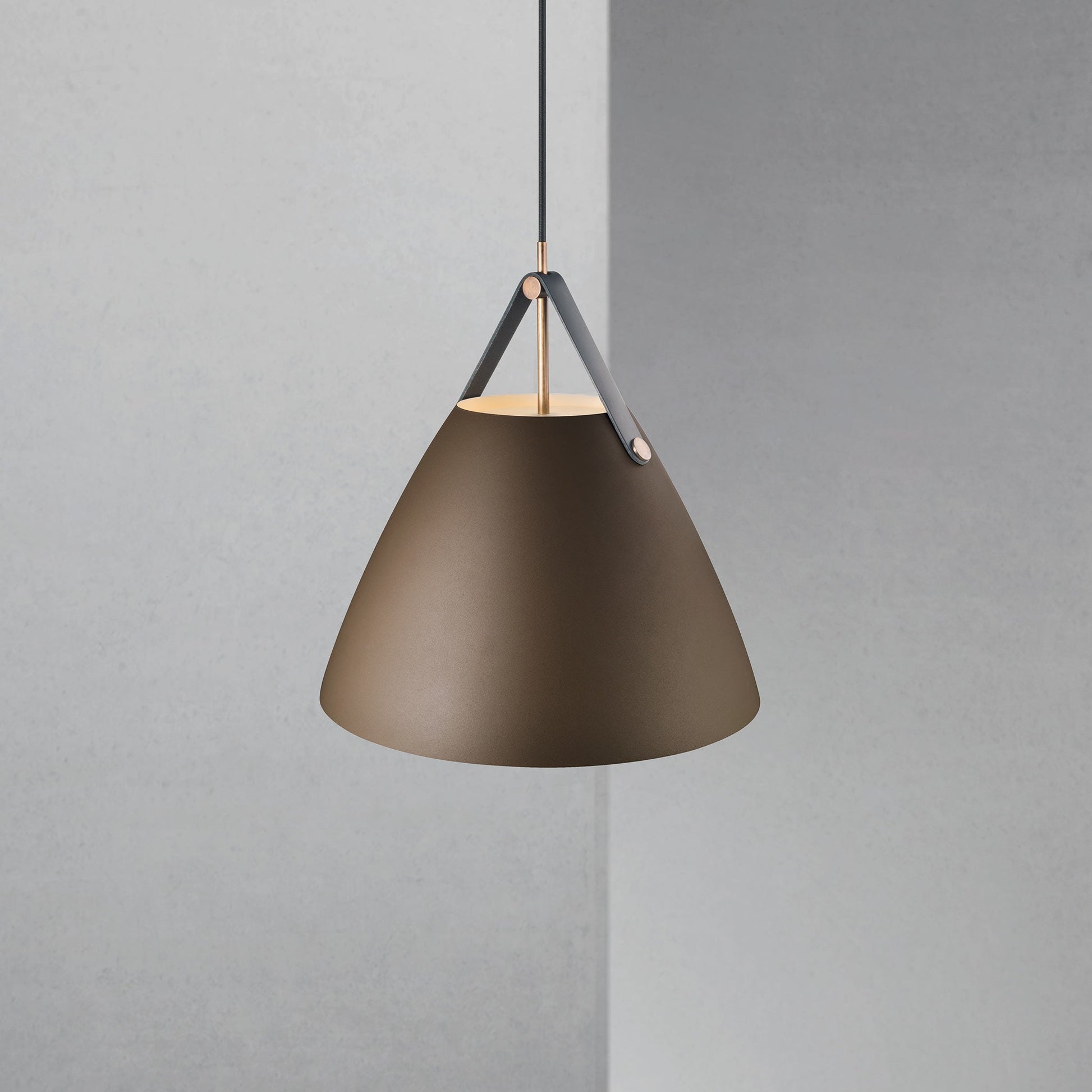 Strap 36 Pendant Light