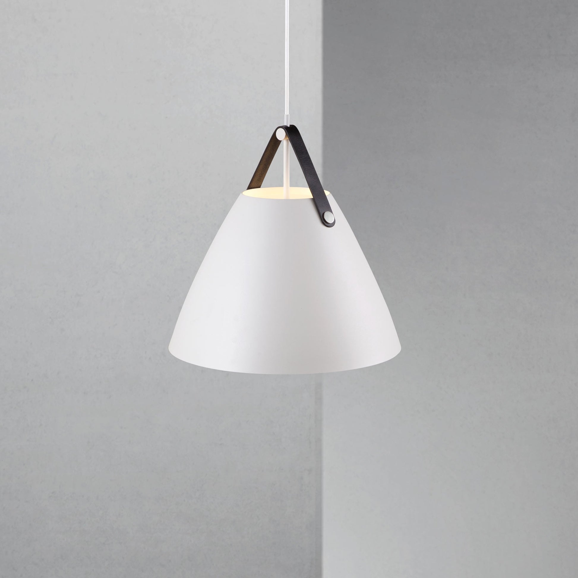 Strap 36 Pendant Light