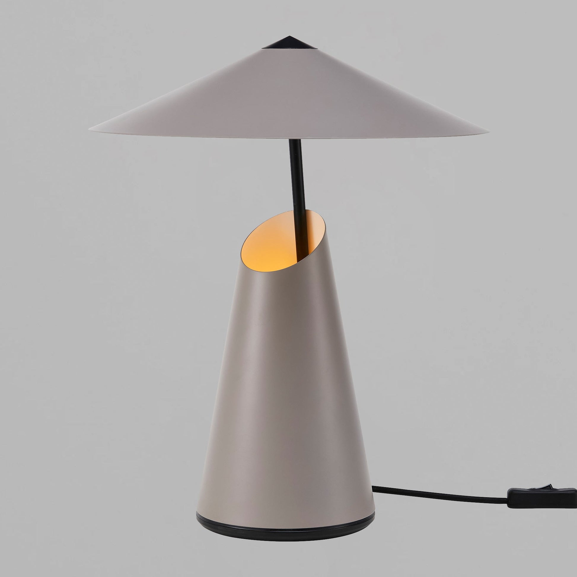 Taido Table Lamp