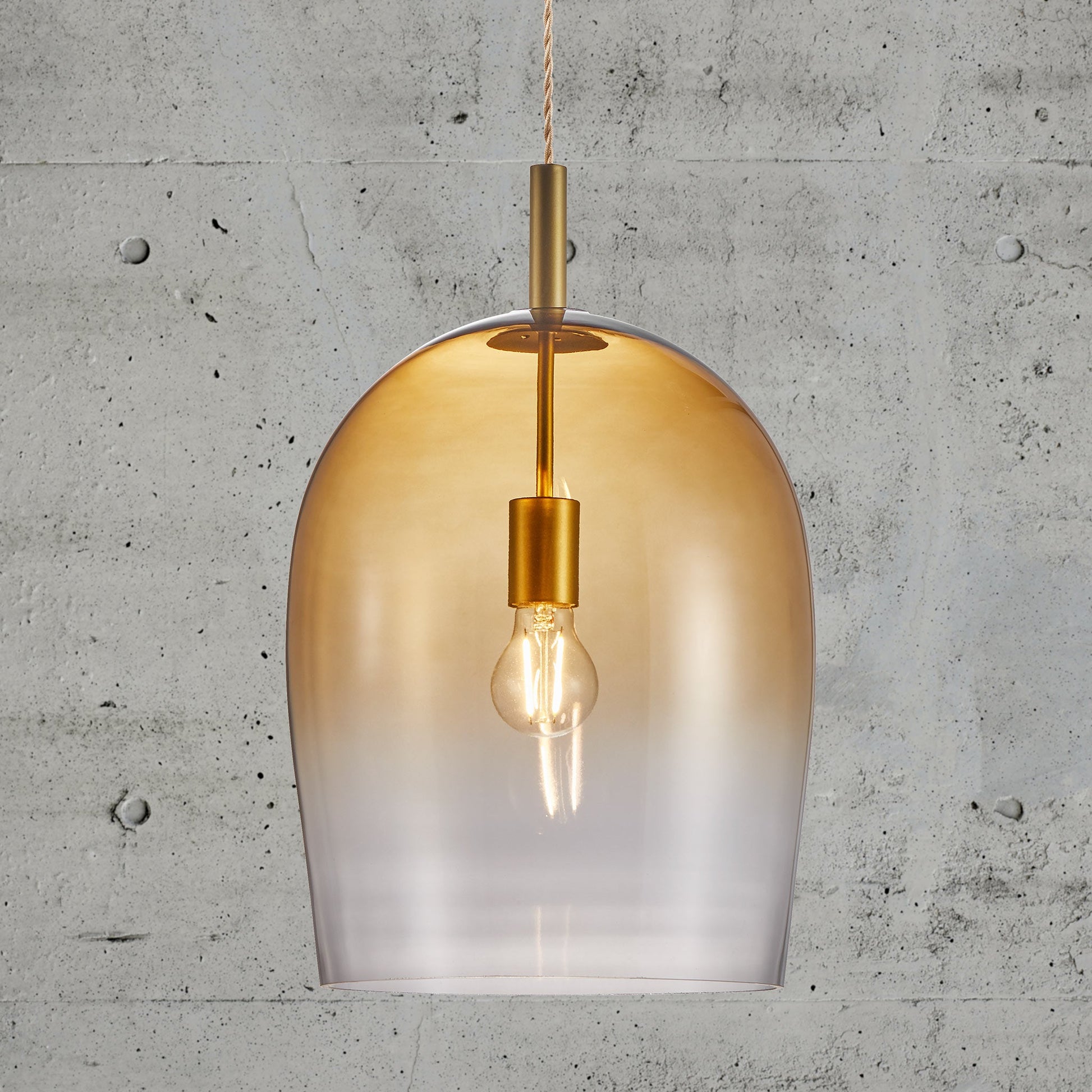 Uma 30 Glass Pendant Light