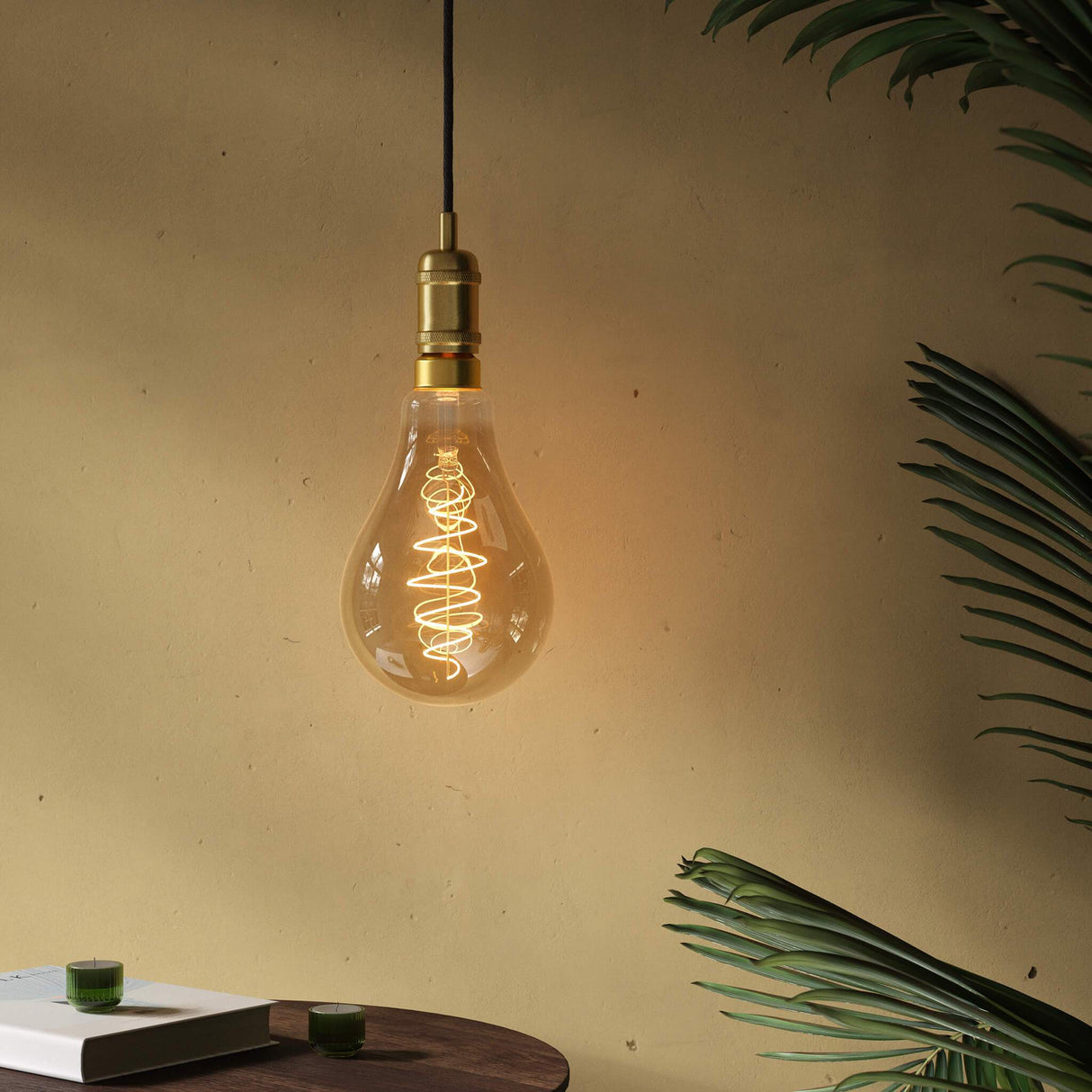 Deco Giants PS160 8.5w LED Filament Light Bulb