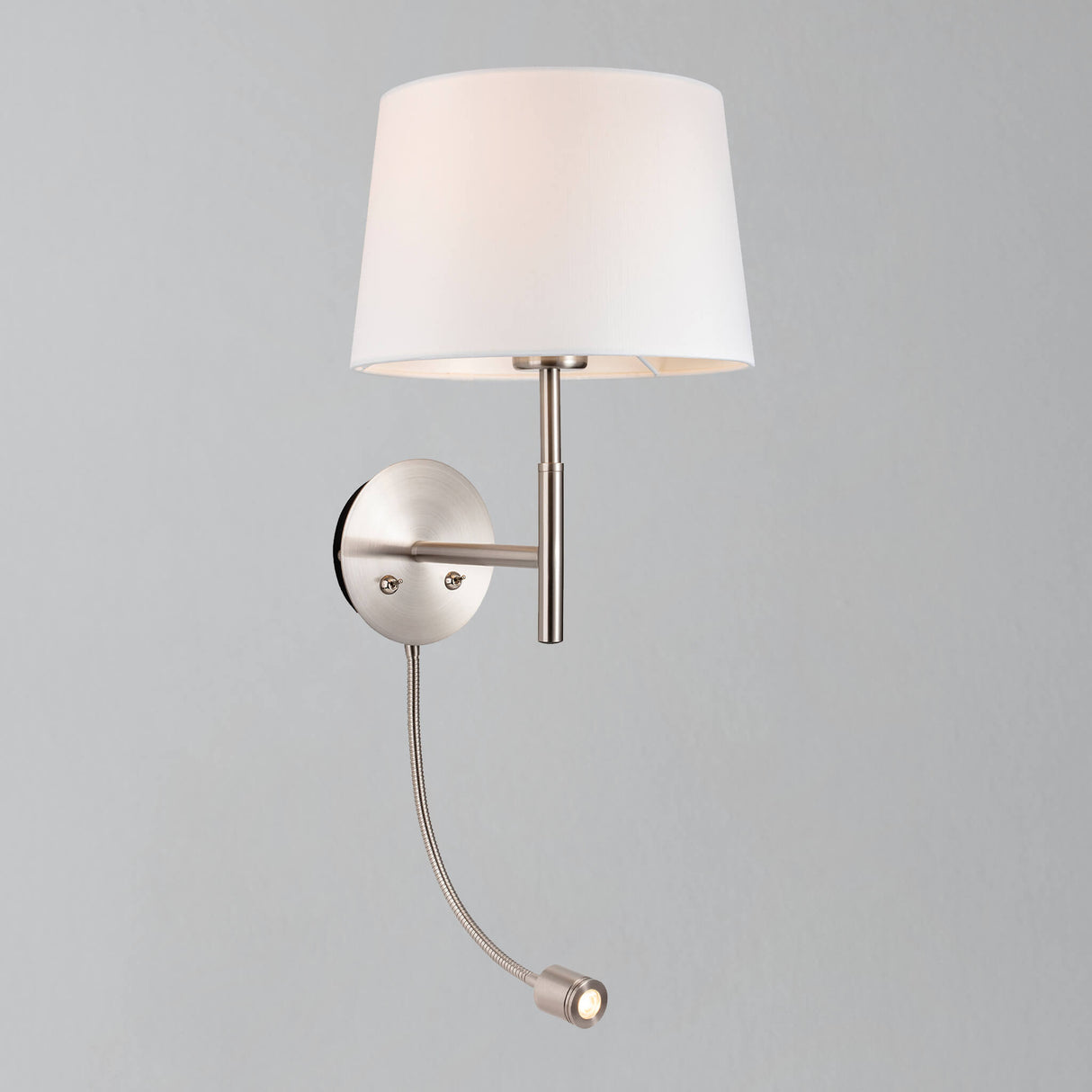 Mera Wall Light with Reading Light