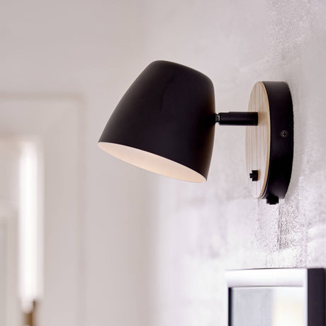 Theo Wall Light, Black/Brown