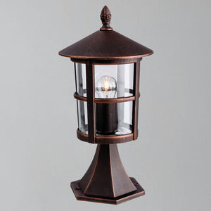 Stratford Pedestal Coach Lantern