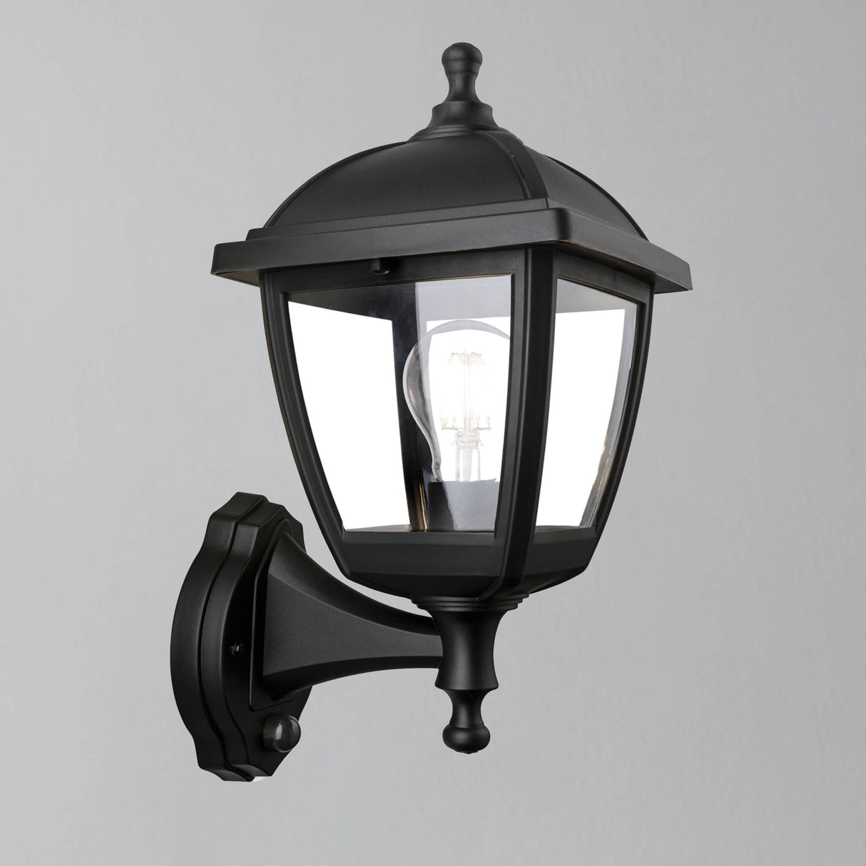 Vertex Sensor Wall Lantern